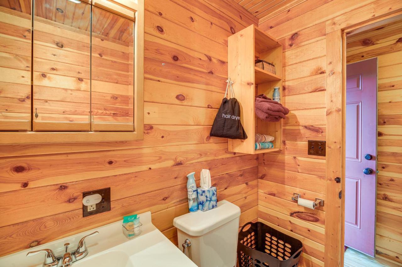 Blue Ridge Mountain Cabin With Views And Hot Tub Sparta Exterior foto